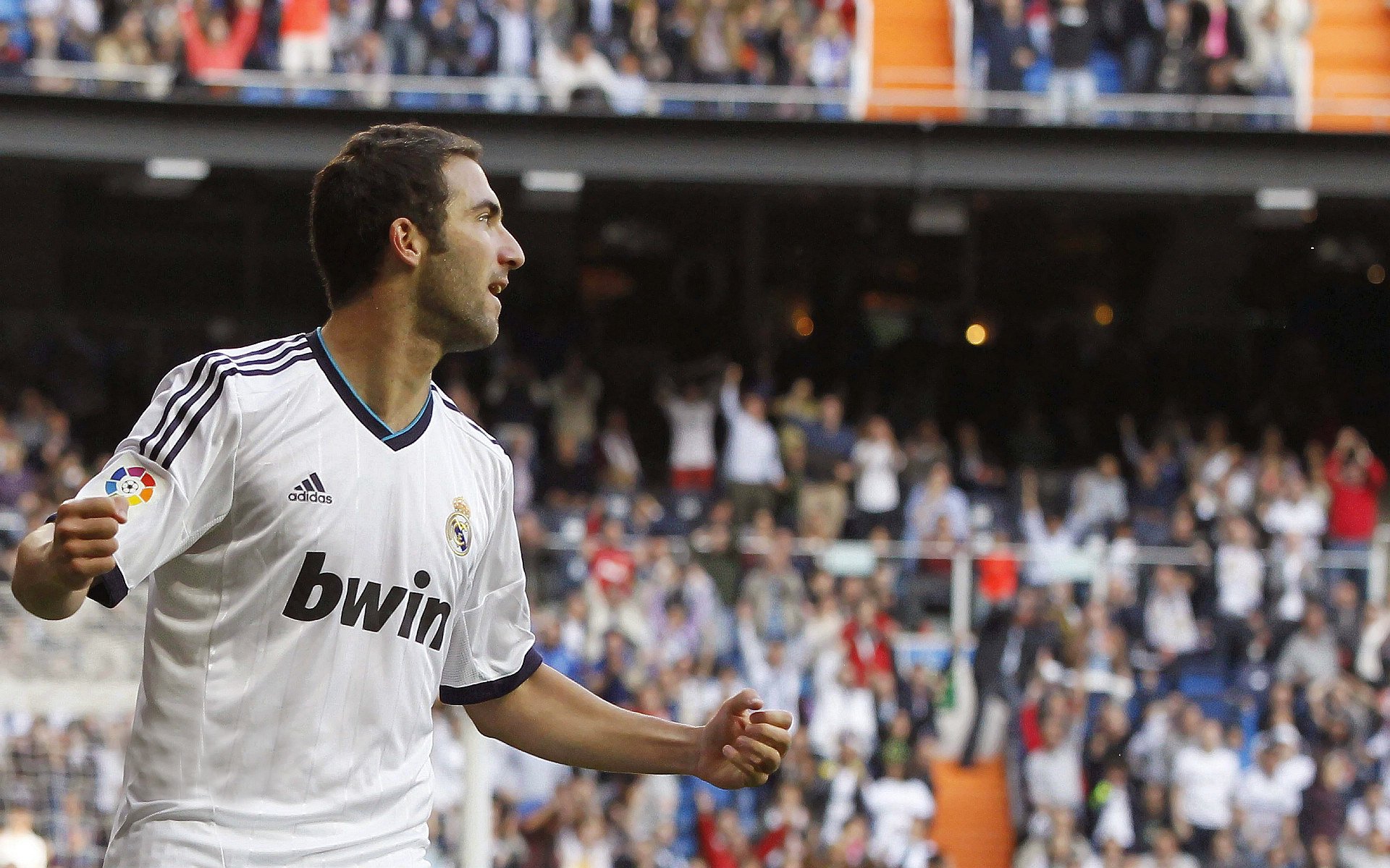 高卢雄鸡中场重构，引擎革命如何加速新老交替与赛事格局重塑